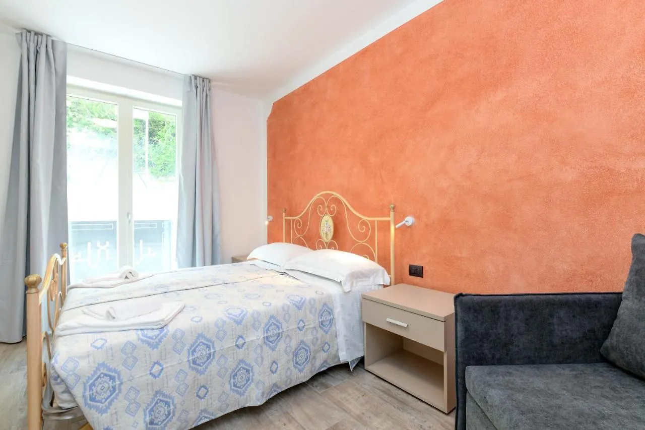 Aparthotel Borgo Ermanno Tignale Italia